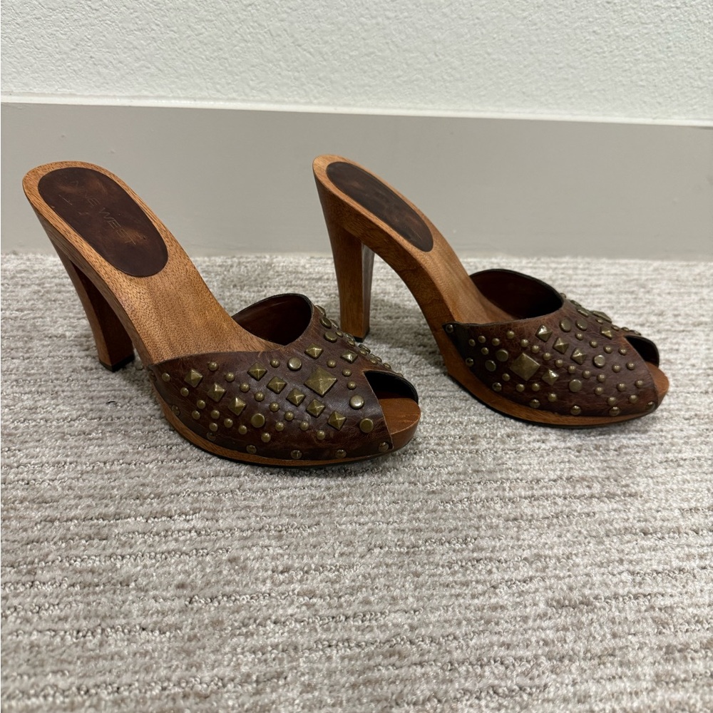 Nine West Studded Brown Leather Mules size 9 - Picture 2 of 6